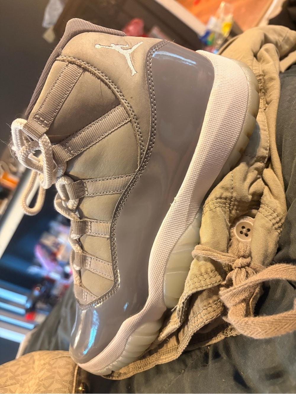 Nike Air Jordan Retro 11 Men’s size 8.5 in Taupe/Gray